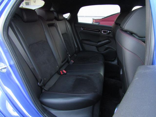 シビック ＥＸ　６速ＭＴターボ／柿本マフラー／リアスポイラー／ＢＯＳＥサウンド／２．０ＥＴＣ／ドライブレコーダー／ホンダコネクトナビ／ホンダセンシング／シートヒーター／半革シート／ＬＥＤ／フォグ／（55枚目）