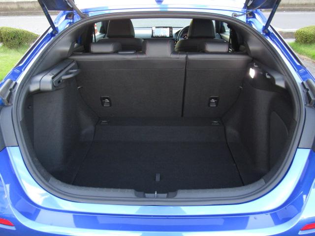 シビック ＥＸ　６速ＭＴターボ／柿本マフラー／リアスポイラー／ＢＯＳＥサウンド／２．０ＥＴＣ／ドライブレコーダー／ホンダコネクトナビ／ホンダセンシング／シートヒーター／半革シート／ＬＥＤ／フォグ／（59枚目）