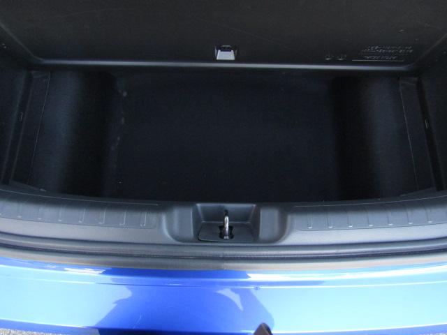 シビック ＥＸ　６速ＭＴターボ／柿本マフラー／リアスポイラー／ＢＯＳＥサウンド／２．０ＥＴＣ／ドライブレコーダー／ホンダコネクトナビ／ホンダセンシング／シートヒーター／半革シート／ＬＥＤ／フォグ／（60枚目）