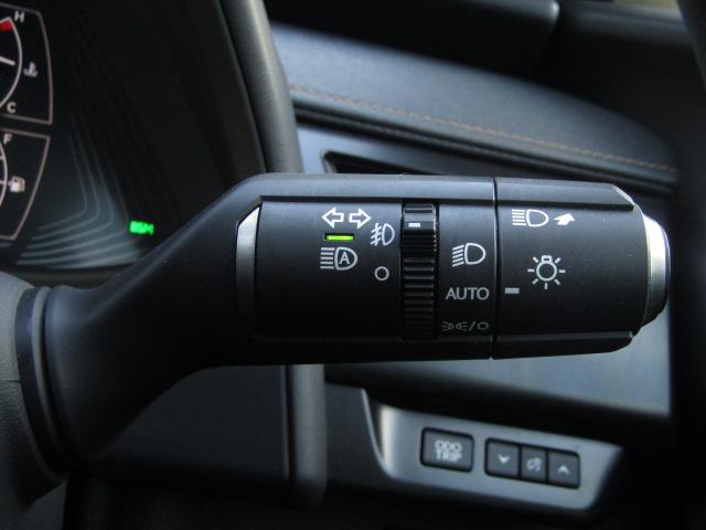 UX UX250h エレガントブラック サンルーフ/パノラミックビュー/純正12.3インチナビ/2.0ETC/前後ドラレコ/レーダークルーズ/黒革シート/シートヒーター/ゼーフティセンス/パワーバックドア/LED/フォグ/純正18AW/(38枚目)