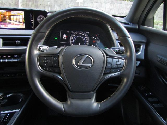 UX UX250h エレガントブラック サンルーフ/パノラミックビュー/純正12.3インチナビ/2.0ETC/前後ドラレコ/レーダークルーズ/黒革シート/シートヒーター/ゼーフティセンス/パワーバックドア/LED/フォグ/純正18AW/(40枚目)