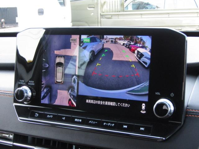 アウトランダーＰＨＥＶ Ｐ　純正９型ナビ／３６０°カメラ／レーダークルーズ／ドラレコ／２．０ＥＴＣ／黒革シート／シートヒーター／パワーバックドア／パドルシフト／置くだけ充電／ＢＯＳＥサウンド／ＯＰ２０インチＡＷ／ＬＥＤ／４ＷＤ／（3枚目）