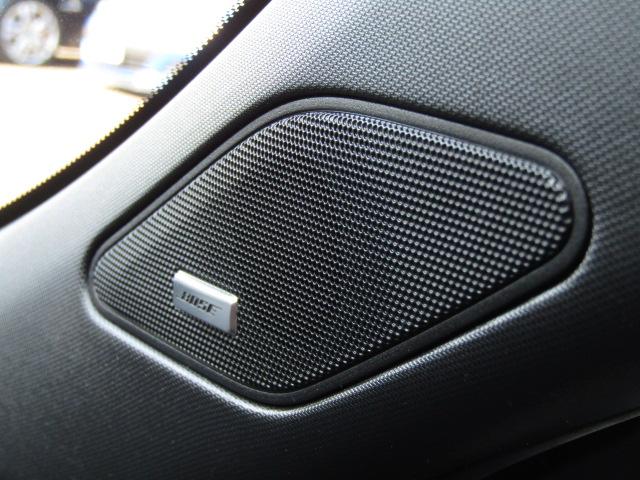 アウトランダーＰＨＥＶ Ｐ　純正９型ナビ／３６０°カメラ／レーダークルーズ／ドラレコ／２．０ＥＴＣ／黒革シート／シートヒーター／パワーバックドア／パドルシフト／置くだけ充電／ＢＯＳＥサウンド／ＯＰ２０インチＡＷ／ＬＥＤ／４ＷＤ／（13枚目）