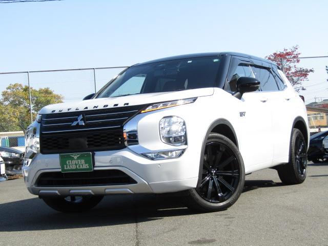 アウトランダーＰＨＥＶ Ｐ　純正９型ナビ／３６０°カメラ／レーダークルーズ／ドラレコ／２．０ＥＴＣ／黒革シート／シートヒーター／パワーバックドア／パドルシフト／置くだけ充電／ＢＯＳＥサウンド／ＯＰ２０インチＡＷ／ＬＥＤ／４ＷＤ／（54枚目）