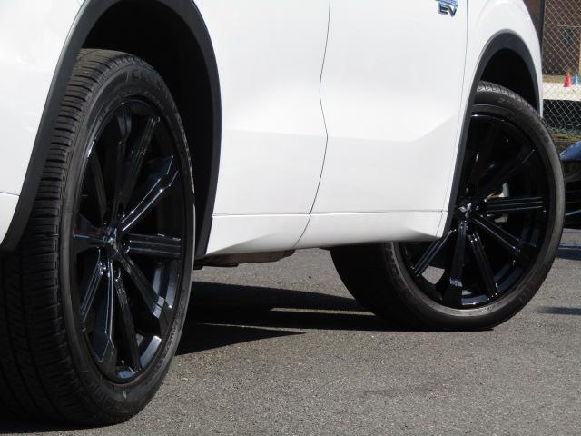 アウトランダーＰＨＥＶ Ｐ　純正９型ナビ／３６０°カメラ／レーダークルーズ／ドラレコ／２．０ＥＴＣ／黒革シート／シートヒーター／パワーバックドア／パドルシフト／置くだけ充電／ＢＯＳＥサウンド／ＯＰ２０インチＡＷ／ＬＥＤ／４ＷＤ／（59枚目）