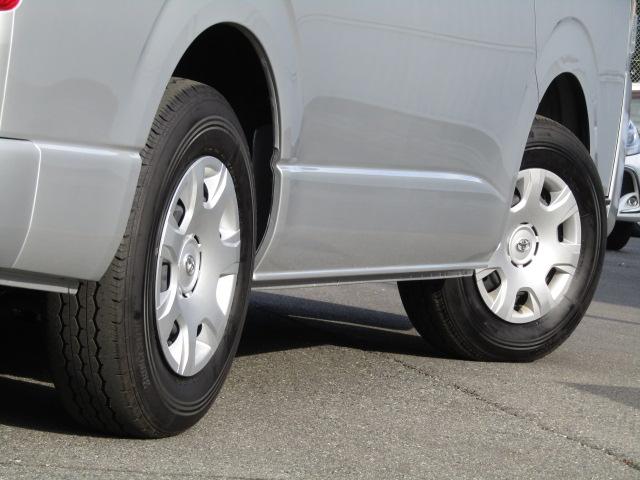 ハイエースワゴン ＧＬ　セーフティセンス／衝突軽減ブレーキ／レーンキープアシスト／コーナーセンサー／電動スライドドア／ＥＴＣ／ＭＴモード／スマートキー／オートステップ／フォグランプ／１オーナー／４ＷＤ／（31枚目）