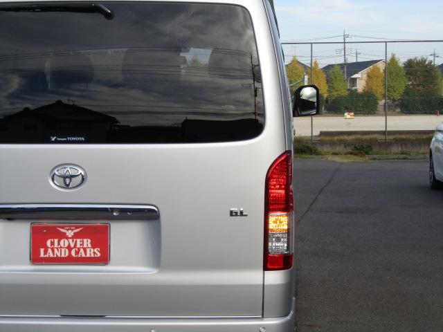 ハイエースワゴン ＧＬ　セーフティセンス／衝突軽減ブレーキ／レーンキープアシスト／コーナーセンサー／電動スライドドア／ＥＴＣ／ＭＴモード／スマートキー／オートステップ／フォグランプ／１オーナー／４ＷＤ／（33枚目）