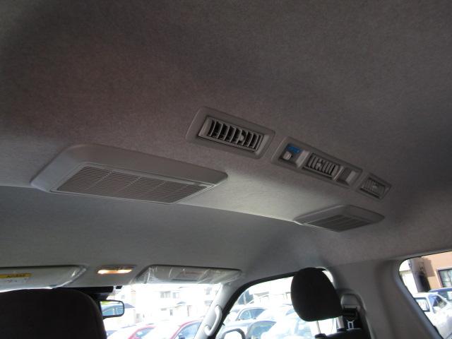 ハイエースワゴン ＧＬ　セーフティセンス／衝突軽減ブレーキ／レーンキープアシスト／コーナーセンサー／電動スライドドア／ＥＴＣ／ＭＴモード／スマートキー／オートステップ／フォグランプ／１オーナー／４ＷＤ／（50枚目）