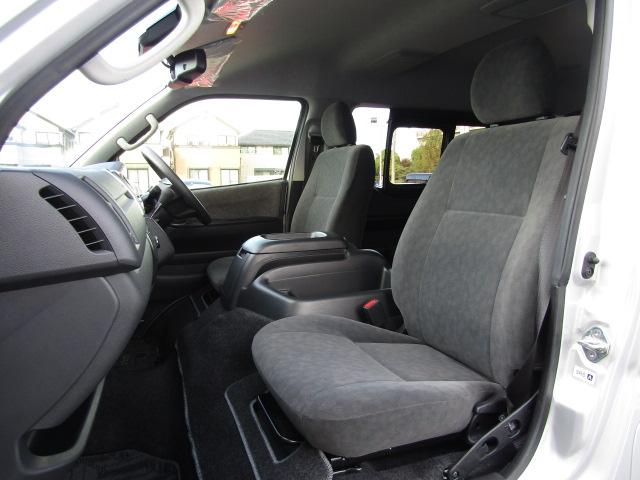 ハイエースワゴン ＧＬ　セーフティセンス／衝突軽減ブレーキ／レーンキープアシスト／コーナーセンサー／電動スライドドア／ＥＴＣ／ＭＴモード／スマートキー／オートステップ／フォグランプ／１オーナー／４ＷＤ／（55枚目）