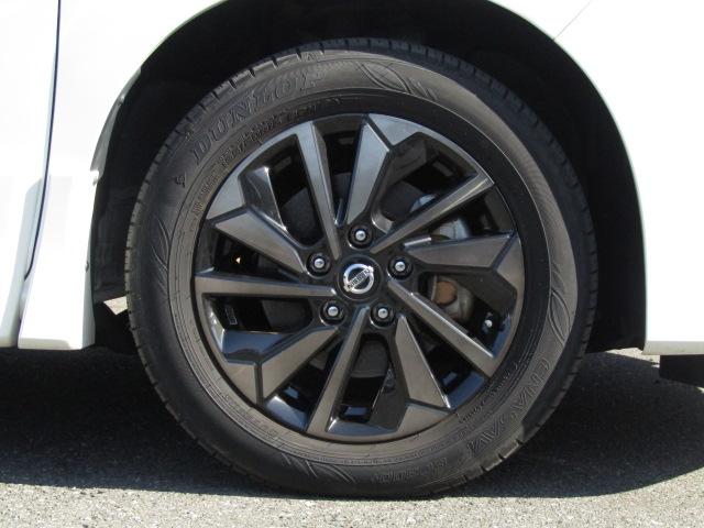 セレナ ｅ－パワー　ハイウェイスターＶ　アーバンクロム　プロパイロット／純正１０インチナビ／フリップダウンモニター／前後ドラレコ／アラウンドビュー／シートヒーター／デジタルインナーミラー／両側電動スライド／ＥＴＣ／コーナーセンサー／（28枚目）