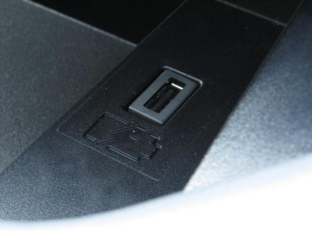 セレナ ｅ－パワー　ハイウェイスターＶ　アーバンクロム　プロパイロット／純正１０インチナビ／フリップダウンモニター／前後ドラレコ／アラウンドビュー／シートヒーター／デジタルインナーミラー／両側電動スライド／ＥＴＣ／コーナーセンサー／（47枚目）