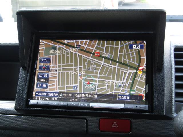 ハイエースワゴン ＧＬ　アルパイン８インチナビ／ＤＶＤ再生／ブルートゥース／バックカメラ／ＥＴＣ／電動スライドドア／ＨＩＤ／フォグランプ／１６インチアルミ／リアフィルム／１オーナー／ディーラー記録簿有り／（3枚目）