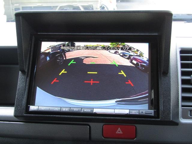 ハイエースワゴン ＧＬ　アルパイン８インチナビ／ＤＶＤ再生／ブルートゥース／バックカメラ／ＥＴＣ／電動スライドドア／ＨＩＤ／フォグランプ／１６インチアルミ／リアフィルム／１オーナー／ディーラー記録簿有り／（14枚目）