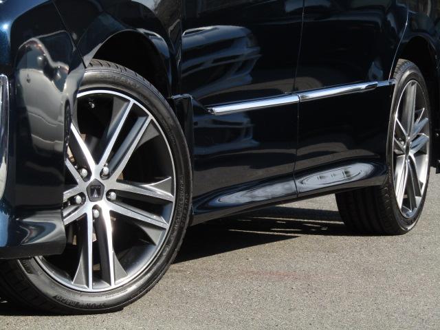 ヴォクシー ＺＳ　純正９インチナビ／フリップダウンモニター／バックカメラ／コーナーセンサー／ＥＴＣ／ＤＶＤ再生／ブルートゥース／両側電動スライド／モデリスタ１８インチアルミ／ＬＥＤ／フォグランプ／（20枚目）