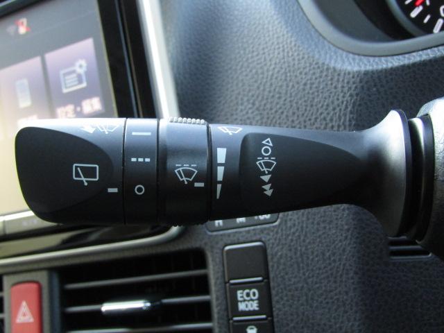 ヴォクシー ＺＳ　純正９インチナビ／フリップダウンモニター／バックカメラ／コーナーセンサー／ＥＴＣ／ＤＶＤ再生／ブルートゥース／両側電動スライド／モデリスタ１８インチアルミ／ＬＥＤ／フォグランプ／（24枚目）