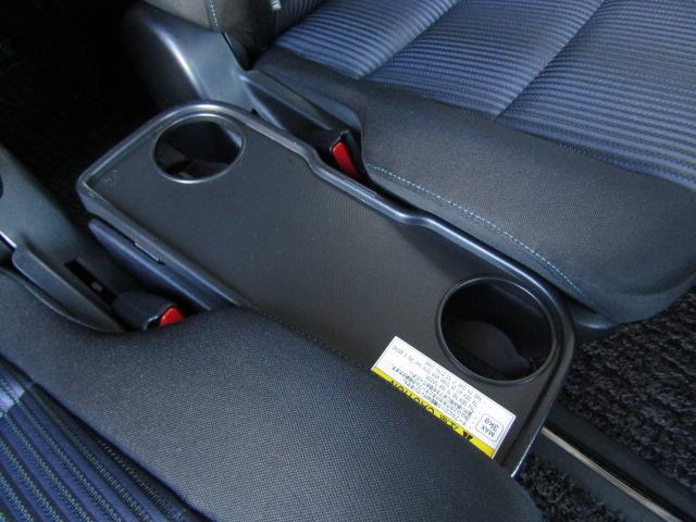 ヴォクシー ＺＳ　純正９インチナビ／フリップダウンモニター／バックカメラ／コーナーセンサー／ＥＴＣ／ＤＶＤ再生／ブルートゥース／両側電動スライド／モデリスタ１８インチアルミ／ＬＥＤ／フォグランプ／（39枚目）