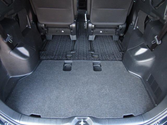 ヴォクシー ＺＳ　純正９インチナビ／フリップダウンモニター／バックカメラ／コーナーセンサー／ＥＴＣ／ＤＶＤ再生／ブルートゥース／両側電動スライド／モデリスタ１８インチアルミ／ＬＥＤ／フォグランプ／（46枚目）