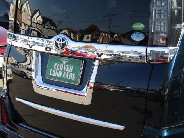 ヴォクシー ＺＳ　純正９インチナビ／フリップダウンモニター／バックカメラ／コーナーセンサー／ＥＴＣ／ＤＶＤ再生／ブルートゥース／両側電動スライド／モデリスタ１８インチアルミ／ＬＥＤ／フォグランプ／（62枚目）