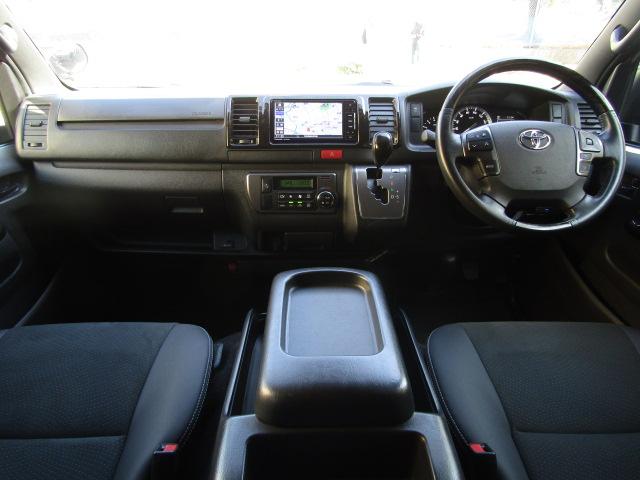 ハイエースバン スーパーＧＬ　ダークプライムＩＩ　セーフティセンス／衝突軽減ブレーキ／レーンキープアシスト／コーナーセンサー／社外フルセグナビ／ＤＶＤ再生／ブルートゥース／バックカメラ／ドライブレコーダー／ＥＴＣ／ＬＥＤ／１オーナー／（40枚目）