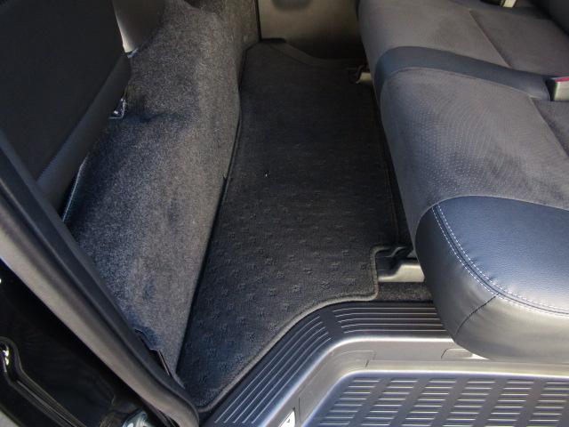 ハイエースバン スーパーＧＬ　ダークプライムＩＩ　セーフティセンス／衝突軽減ブレーキ／レーンキープアシスト／コーナーセンサー／社外フルセグナビ／ＤＶＤ再生／ブルートゥース／バックカメラ／ドライブレコーダー／ＥＴＣ／ＬＥＤ／１オーナー／（47枚目）