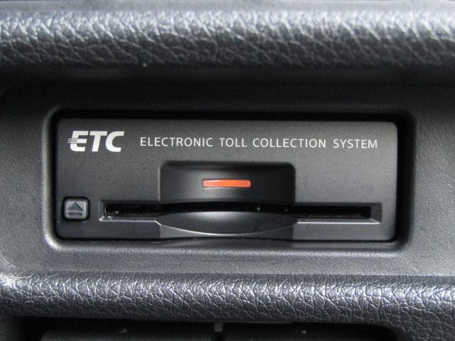 エクストレイル モード・プレミアHVオーテック30thアニバーサリー 特別仕様車/サンルーフ/アラウンドビュー/クルコン/黒革シート/Cセンサー/エマージェンシーブレーキ/純正フルセグナビ/シートヒーター/パワーバックドア/オーテックAW/4WD/(15枚目)