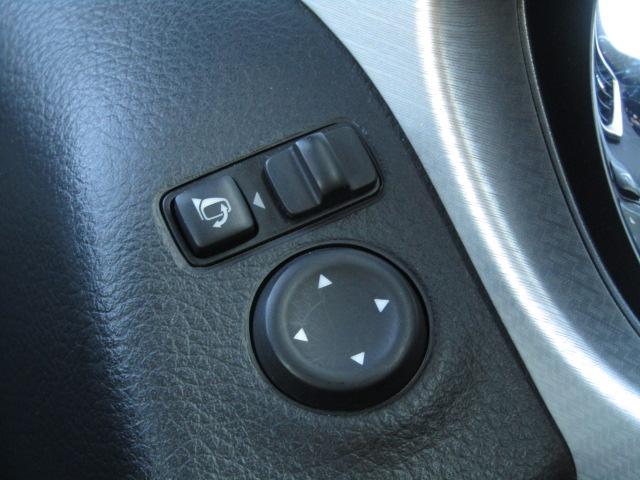 エクストレイル モード・プレミアHVオーテック30thアニバーサリー 特別仕様車/サンルーフ/アラウンドビュー/クルコン/黒革シート/Cセンサー/エマージェンシーブレーキ/純正フルセグナビ/シートヒーター/パワーバックドア/オーテックAW/4WD/(43枚目)