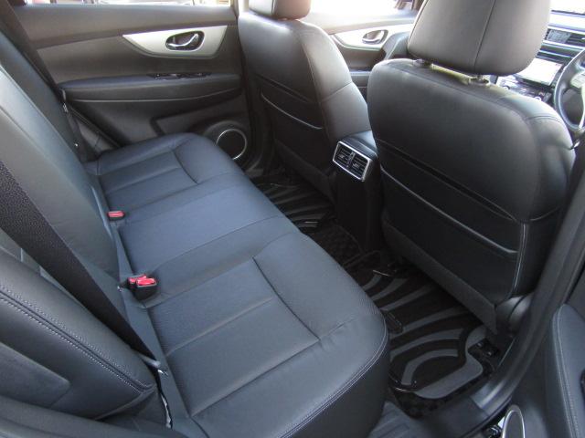 エクストレイル モード・プレミアHVオーテック30thアニバーサリー 特別仕様車/サンルーフ/アラウンドビュー/クルコン/黒革シート/Cセンサー/エマージェンシーブレーキ/純正フルセグナビ/シートヒーター/パワーバックドア/オーテックAW/4WD/(54枚目)