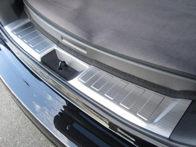 エクストレイル モード・プレミアHVオーテック30thアニバーサリー 特別仕様車/サンルーフ/アラウンドビュー/クルコン/黒革シート/Cセンサー/エマージェンシーブレーキ/純正フルセグナビ/シートヒーター/パワーバックドア/オーテックAW/4WD/(60枚目)