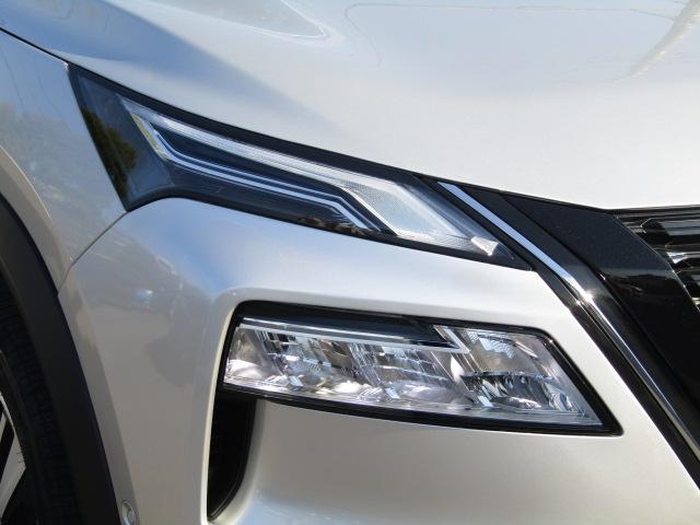 エクストレイル G e-4ORCE プロパイロット/パワーバックドア/コネクトナビ/ブルートゥース/前後ドラレコ/2.0ETC/エマージェンシーブレーキ/パーキングアシスト/シートヒーター/置くだけ充電/4WD/HVターボ(21枚目)