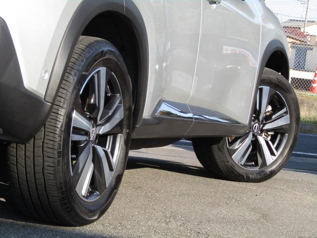 エクストレイル G e-4ORCE プロパイロット/パワーバックドア/コネクトナビ/ブルートゥース/前後ドラレコ/2.0ETC/エマージェンシーブレーキ/パーキングアシスト/シートヒーター/置くだけ充電/4WD/HVターボ(32枚目)