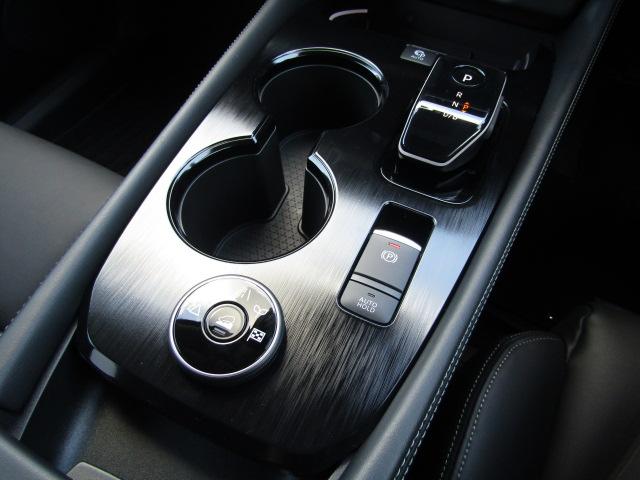 エクストレイル G e-4ORCE プロパイロット/パワーバックドア/コネクトナビ/ブルートゥース/前後ドラレコ/2.0ETC/エマージェンシーブレーキ/パーキングアシスト/シートヒーター/置くだけ充電/4WD/HVターボ(40枚目)