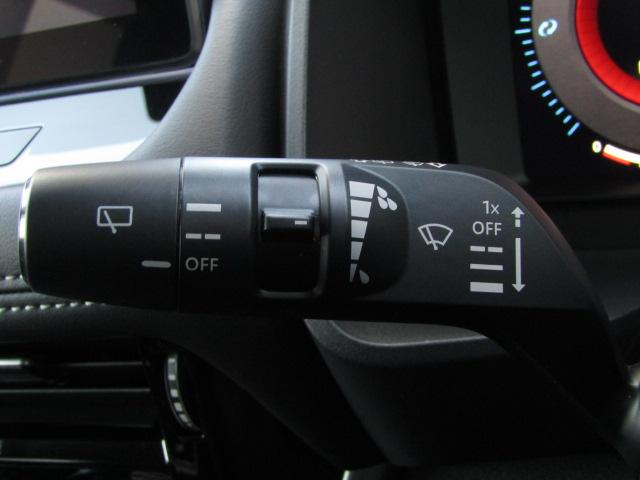 エクストレイル G e-4ORCE プロパイロット/パワーバックドア/コネクトナビ/ブルートゥース/前後ドラレコ/2.0ETC/エマージェンシーブレーキ/パーキングアシスト/シートヒーター/置くだけ充電/4WD/HVターボ(41枚目)