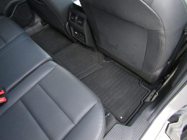 エクストレイル G e-4ORCE プロパイロット/パワーバックドア/コネクトナビ/ブルートゥース/前後ドラレコ/2.0ETC/エマージェンシーブレーキ/パーキングアシスト/シートヒーター/置くだけ充電/4WD/HVターボ(51枚目)