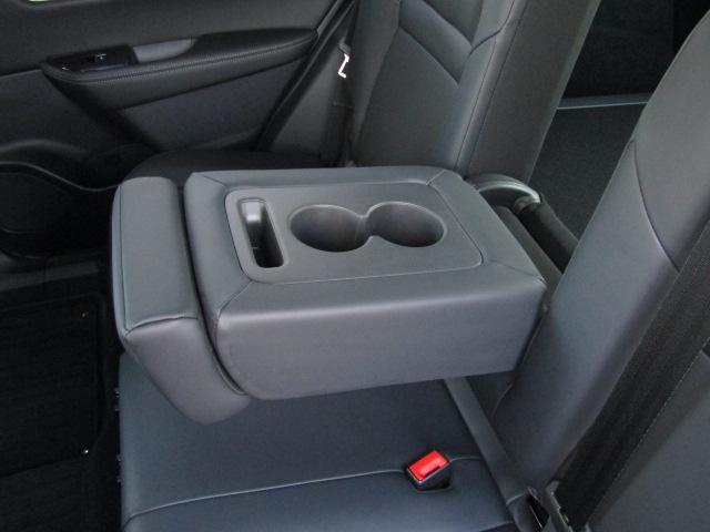 エクストレイル G e-4ORCE プロパイロット/パワーバックドア/コネクトナビ/ブルートゥース/前後ドラレコ/2.0ETC/エマージェンシーブレーキ/パーキングアシスト/シートヒーター/置くだけ充電/4WD/HVターボ(60枚目)