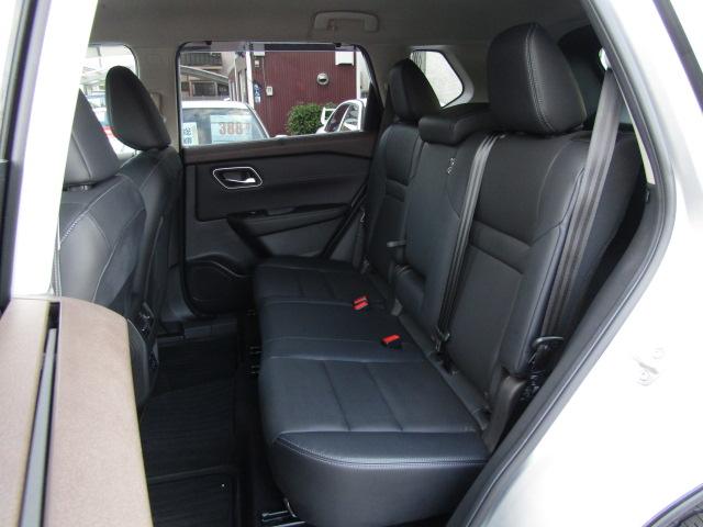 エクストレイル G e-4ORCE プロパイロット/パワーバックドア/コネクトナビ/ブルートゥース/前後ドラレコ/2.0ETC/エマージェンシーブレーキ/パーキングアシスト/シートヒーター/置くだけ充電/4WD/HVターボ(68枚目)