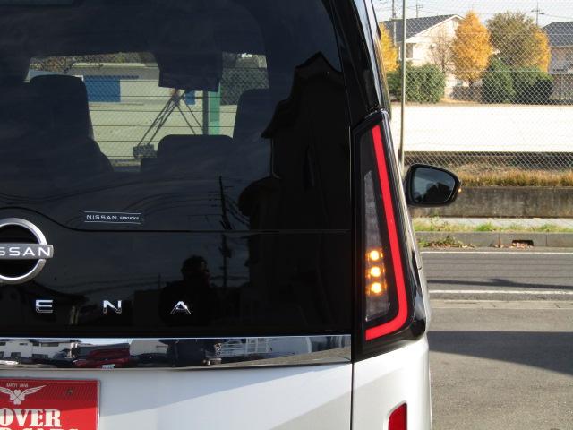 セレナ ハイウェイスターＶ　１２．３インチコネクトナビ／フリップダウン／アラウンドビュー／プロパイロット／衝突軽減ブレーキ／Ｃセンサー／半革シート／両側電動ドア／２．０ＥＴＣ／置くだけ充電／デジタルインナーミラー／（29枚目）