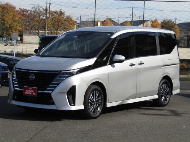 セレナ ハイウェイスターＶ　１２．３インチコネクトナビ／フリップダウン／アラウンドビュー／プロパイロット／衝突軽減ブレーキ／Ｃセンサー／半革シート／両側電動ドア／２．０ＥＴＣ／置くだけ充電／デジタルインナーミラー／（32枚目）