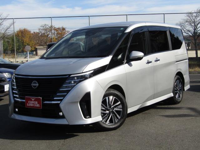 セレナ ハイウェイスターＶ　１２．３インチコネクトナビ／フリップダウン／アラウンドビュー／プロパイロット／衝突軽減ブレーキ／Ｃセンサー／半革シート／両側電動ドア／２．０ＥＴＣ／置くだけ充電／デジタルインナーミラー／（35枚目）