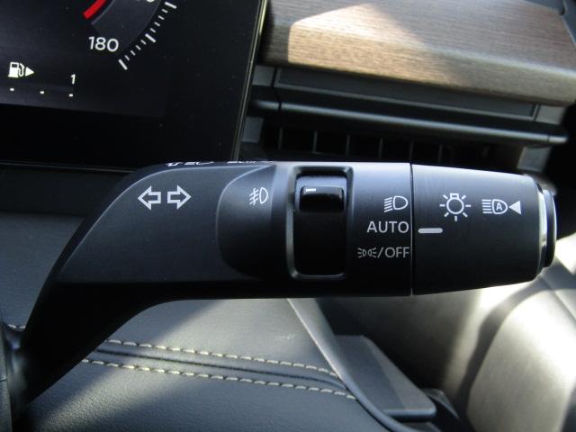 セレナ ハイウェイスターＶ　１２．３インチコネクトナビ／フリップダウン／アラウンドビュー／プロパイロット／衝突軽減ブレーキ／Ｃセンサー／半革シート／両側電動ドア／２．０ＥＴＣ／置くだけ充電／デジタルインナーミラー／（46枚目）