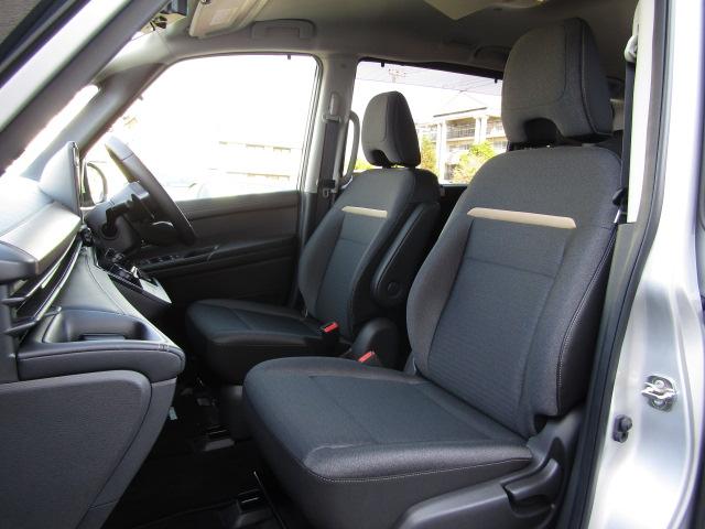 セレナ ハイウェイスターＶ　１２．３インチコネクトナビ／フリップダウン／アラウンドビュー／プロパイロット／衝突軽減ブレーキ／Ｃセンサー／半革シート／両側電動ドア／２．０ＥＴＣ／置くだけ充電／デジタルインナーミラー／（59枚目）