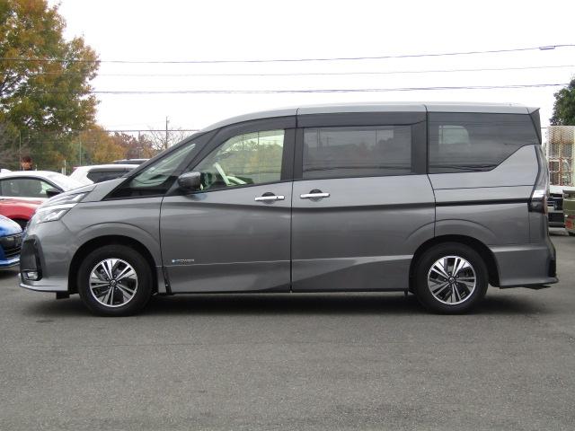 セレナ ｅ－パワー　ハイウェイスターＶ　純正１０インチナビ／フリップダウンモニター／プロパイロット／コーナーセンサー／アラウンドビュー／デジタルインナーミラー／ドラレコ／ブラインドスポット／両側電動スライド／１オーナー／（24枚目）