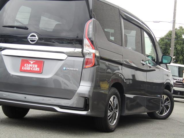 セレナ ｅ－パワー　ハイウェイスターＶ　純正１０インチナビ／フリップダウンモニター／プロパイロット／コーナーセンサー／アラウンドビュー／デジタルインナーミラー／ドラレコ／ブラインドスポット／両側電動スライド／１オーナー／（29枚目）