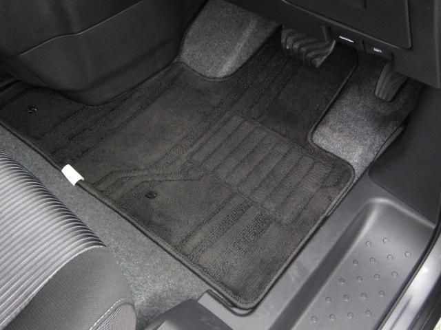 セレナ ｅ－パワー　ハイウェイスターＶ　純正１０インチナビ／フリップダウンモニター／プロパイロット／コーナーセンサー／アラウンドビュー／デジタルインナーミラー／ドラレコ／ブラインドスポット／両側電動スライド／１オーナー／（49枚目）