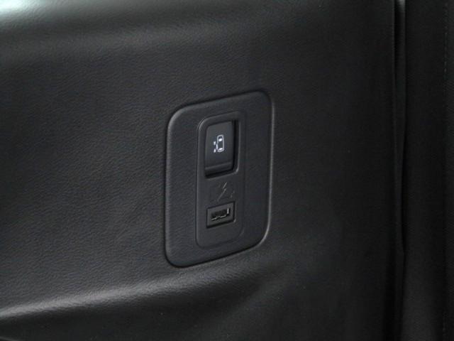 セレナ ｅ－パワー　ハイウェイスターＶ　純正１０インチナビ／フリップダウンモニター／プロパイロット／コーナーセンサー／アラウンドビュー／デジタルインナーミラー／ドラレコ／ブラインドスポット／両側電動スライド／１オーナー／（52枚目）