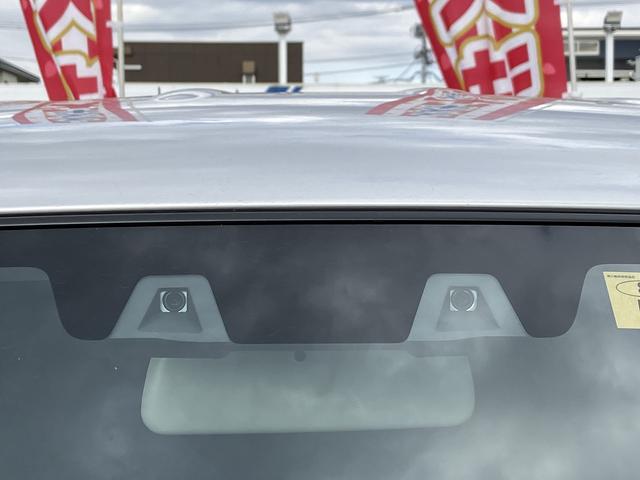 アルト Ｌ　キーレスエントリー　アイドリングストップ　車両走行安定補助システム　運転席助手席シートヒーター　ＳＲＳサイドエアバッグ＆カーテンエアバッグ（3枚目）