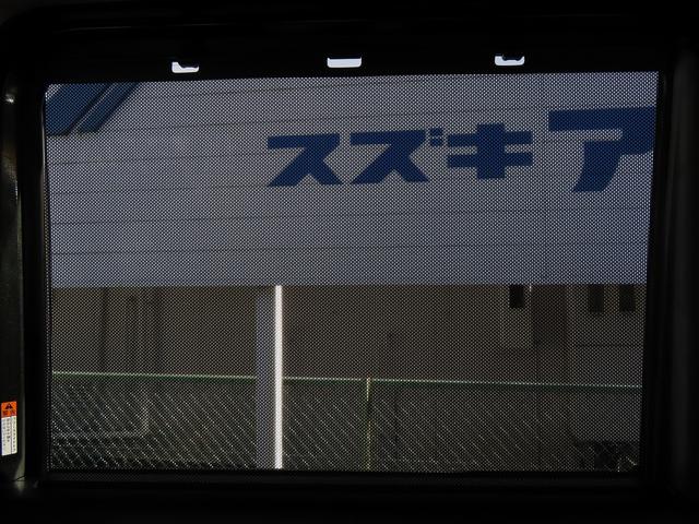 スペーシア ギア　ＨＹＢＲＩＤ　ＸＺターボ　全方位モニター付メモリーナビ　スズキコネクト　パドルシフト　両側電動スライドドア　ＬＥＤヘッドランプ　キーレスプッシュスタート　ルーフレール　アダプティブクルーズコントロール　Ｓオーディオスイッチ　電動パーキングブレーキ（42枚目）