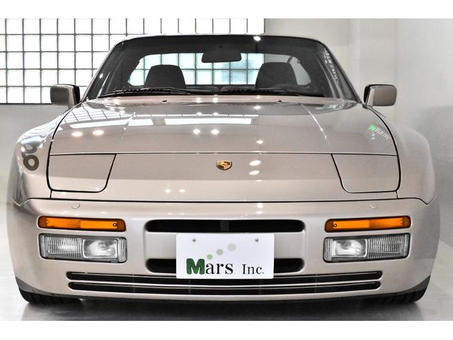 ９４４ ９４４ターボ　Ｓ　ＭＩＺＷＡ正規ディーラー車　世界限定車　国内５０台限定　５速マニュアル　実走行３．２万ｋｍ　純正１６インチＡＷ　専用装備　取説　記録簿　スペアキー完備（2枚目）