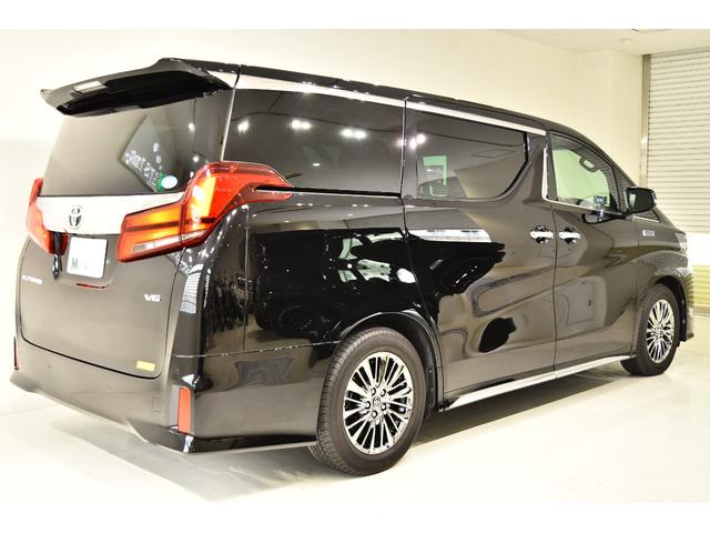 アルファード 3.5ロイヤルラウンジ フルパーテーション ロイヤルラウンジ専用シート 24インチリアエンターテインメント JBLサウンドシステム クーラーBOX 17インチAW 取説 記録簿 S鍵(5枚目)