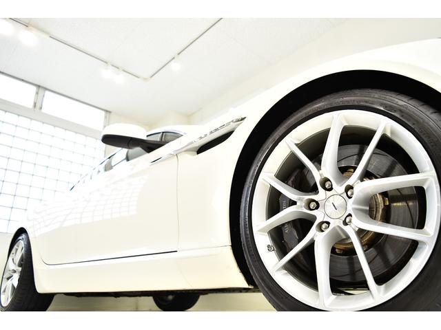 ラピード  ラピードS タッチトロニック3 正規D車 後期最終型 キャメルレザー シートヒーター アルカンタラRライナー 社外ナビ TV Bカメラ 20インチAW 取説 記録簿 クリスタル鍵 右H(19枚目)