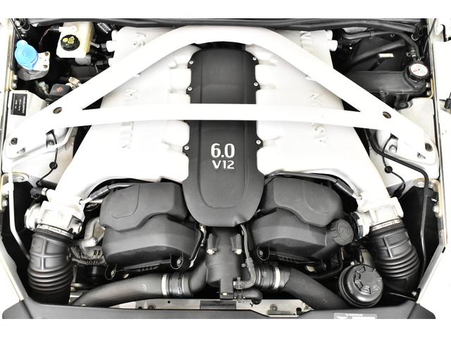 ラピード  ラピードS タッチトロニック3 正規D車 後期最終型 キャメルレザー シートヒーター アルカンタラRライナー 社外ナビ TV Bカメラ 20インチAW 取説 記録簿 クリスタル鍵 右H(21枚目)